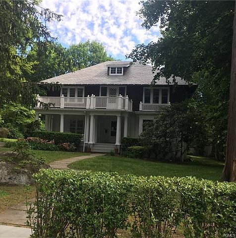 1st image of 18 Vermont Ave