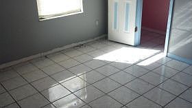 4th image of 3087 Crittendon St