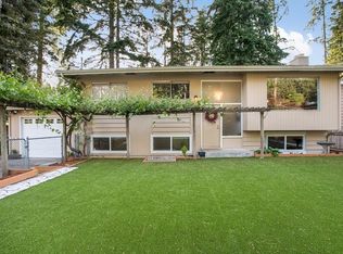 21306 Cypress Way, Lynnwood, WA 98036