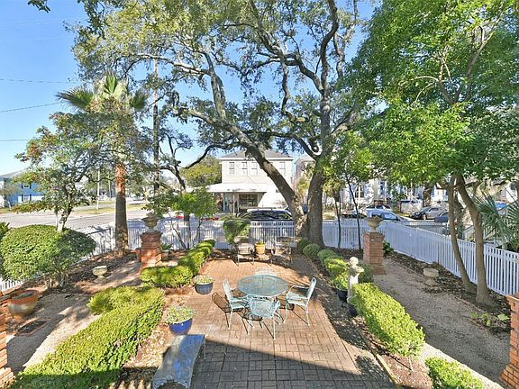 3rd image of 1208 25th St