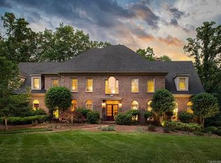 620 Elizabeth Ln, Matthews, NC 28105