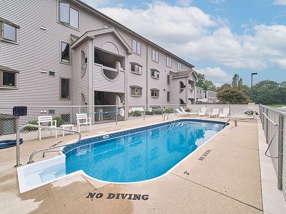 3rd image of 317 5th Ave APT 1