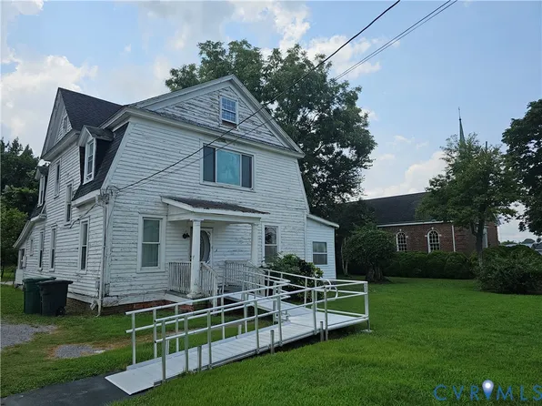 205 E Main St, Waverly, VA 23890