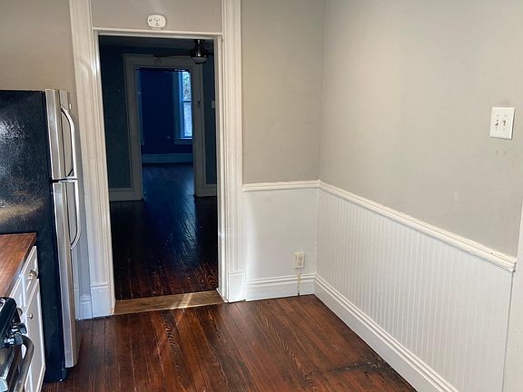 5th image of 3423 Illinois Ave #1F