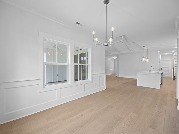 4th image of 6873 Beckman Cir SW