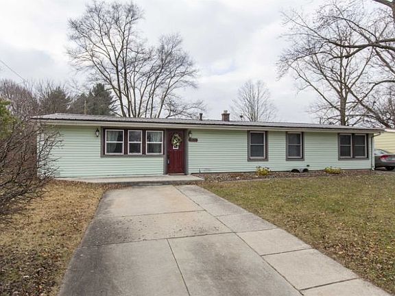 3rd image of 1615 Kings Ct