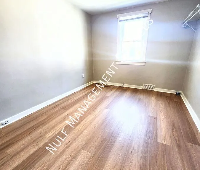 347 E 13th Ave #3 — Photo 3