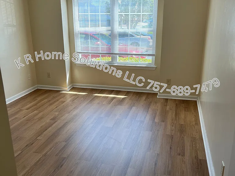 1449 Olivewood Ct — Photo 4