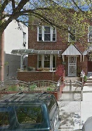 5th image of 5017 41st St