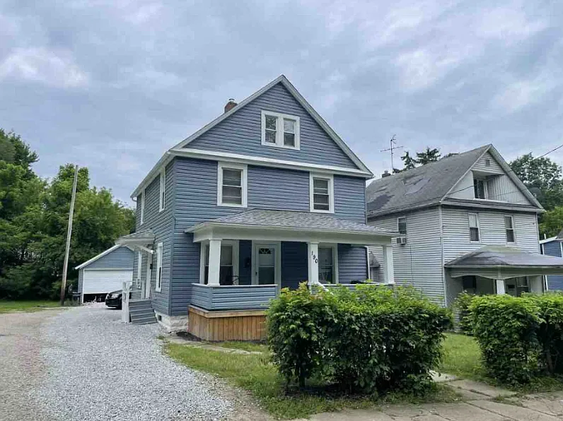 190 W Miller Ave — Photo 3
