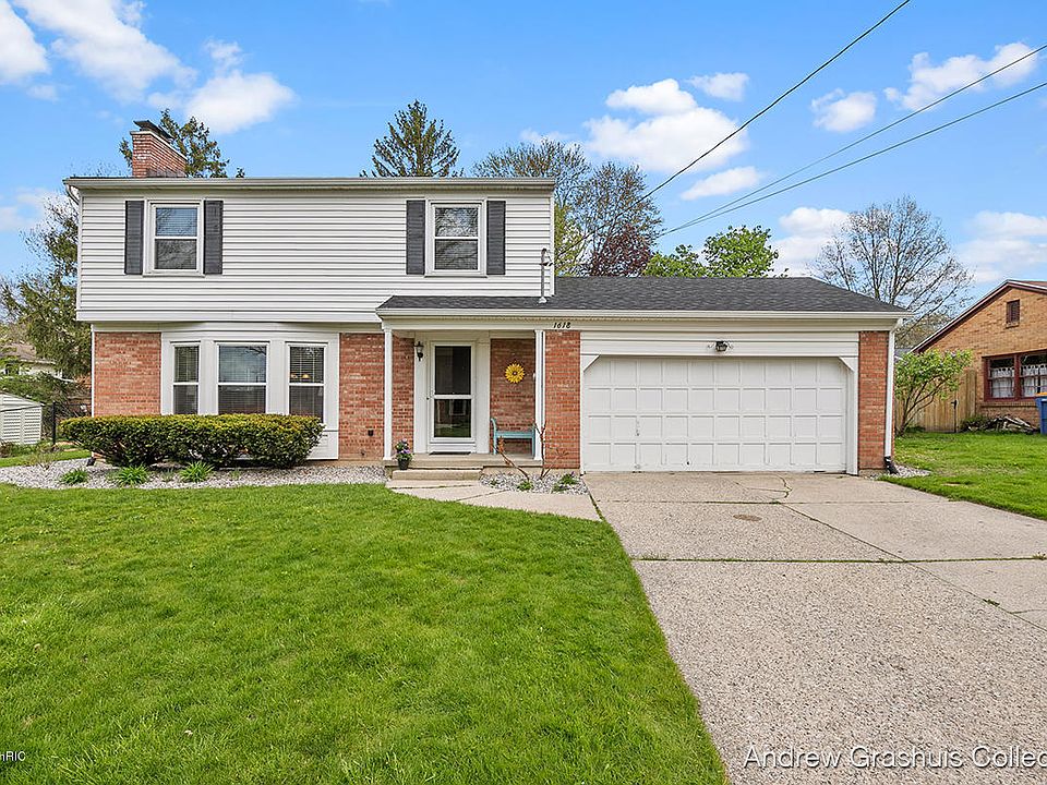 1st image of 1618 Gorham Dr SE
