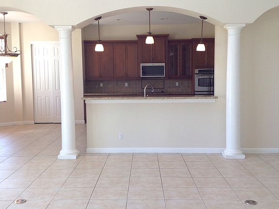5th image of 4933 SW Saint Creek Dr