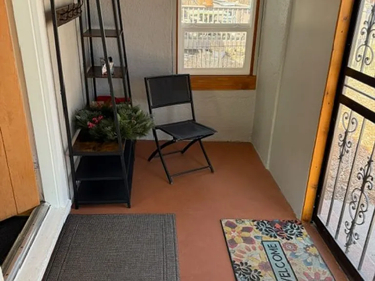 2219 W Pikes Peak Ave — Photo 2