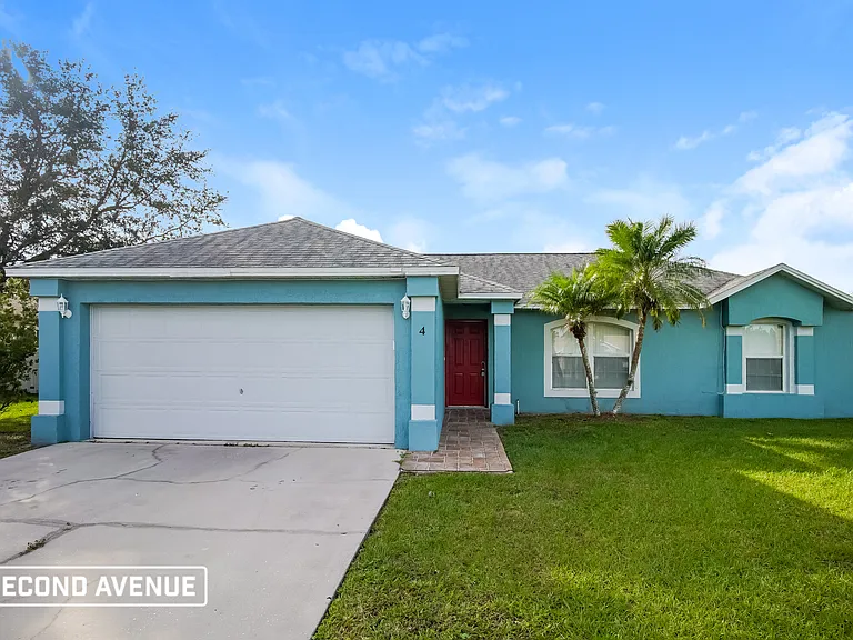4 Cordona Dr — Photo 1