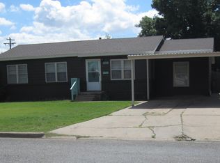 2001 W 20th St, Plainview, TX 79072