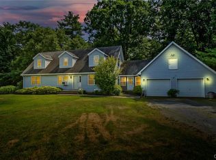 1012 Staghorn Ln, Stroudsburg, PA