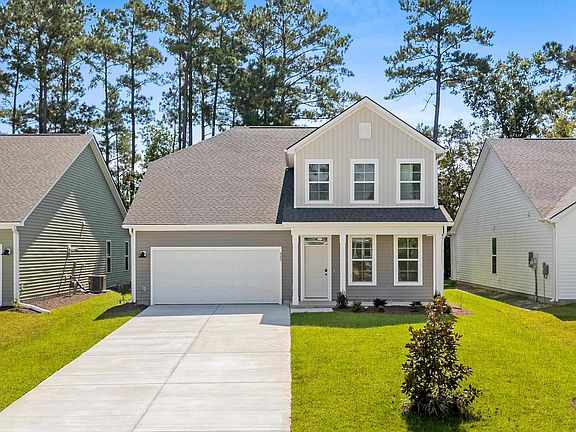 2nd image of 739 Sun Colony Blvd.