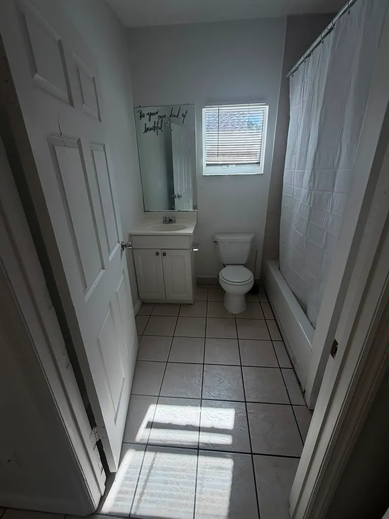 1 bed, $1,275 — Photo 1
