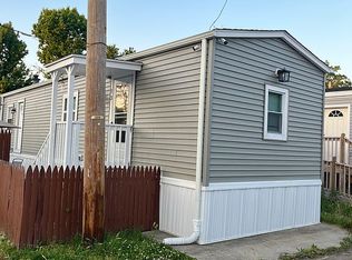 13 E 6th St, Moonachie, NJ 07074