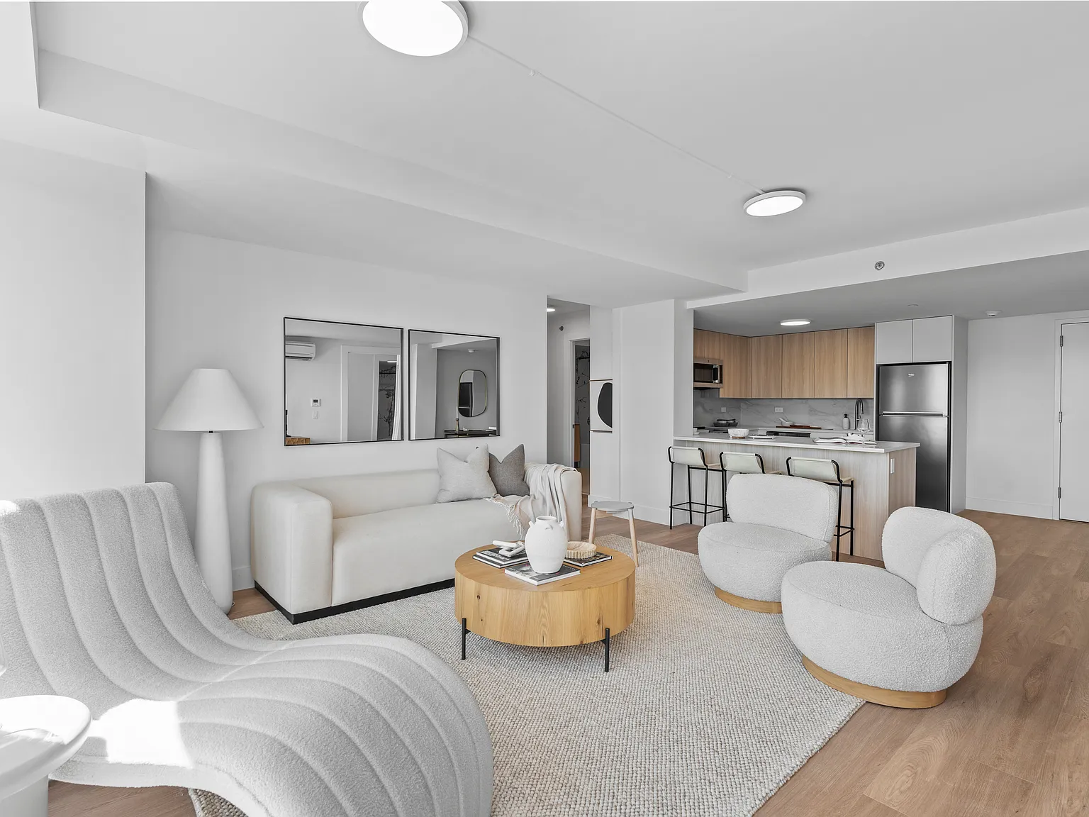 1 Lyon Place — Photo 3