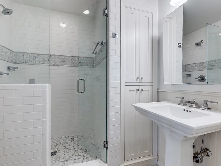 5919 Elderwood Dr — Photo 3