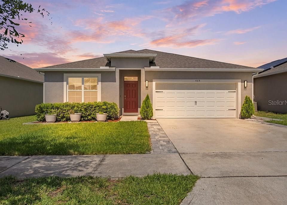 1st image of 489 Lady Grace Pl