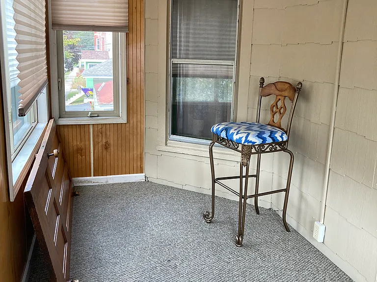 28 Petrie St #1 — Photo 20