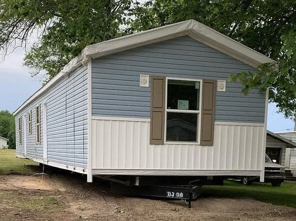 2995 Detroit Rd, Niles, MI 49120
