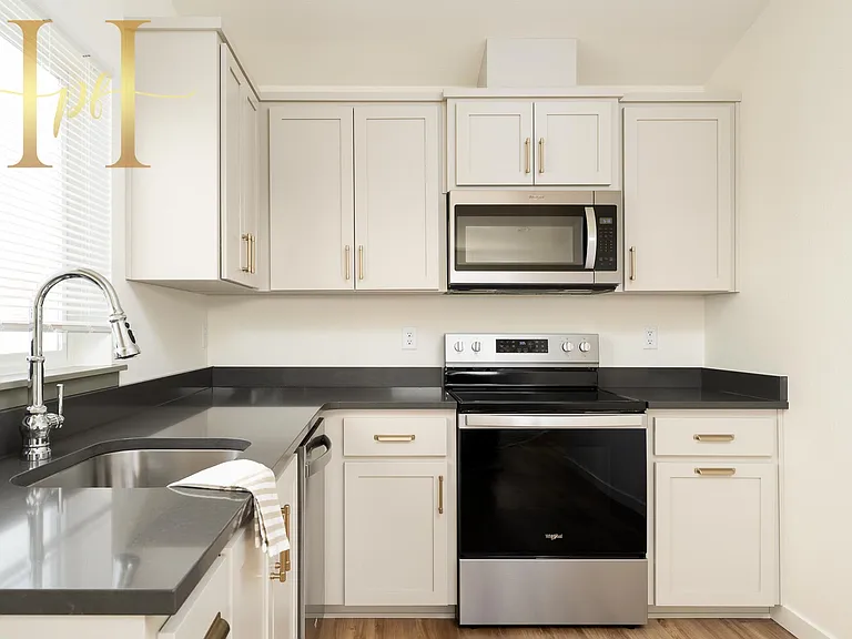 401 Creekside Way #B — Photo 7