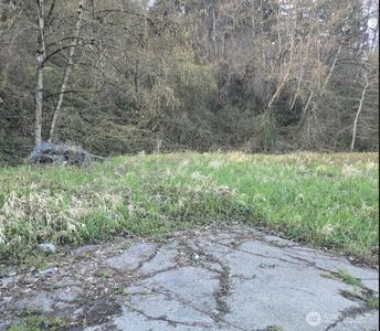 2210 W Valley Highway E, Edgewood, WA, 98372