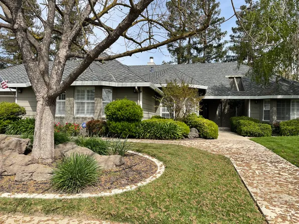 1720 Paddock Ln, Turlock, CA 95382