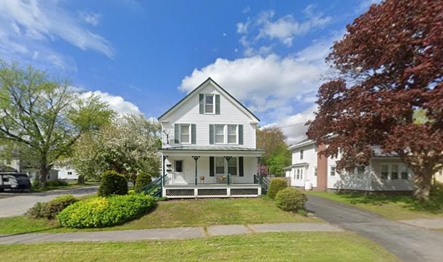 25 Sanger Ave Waterville ME Zillow