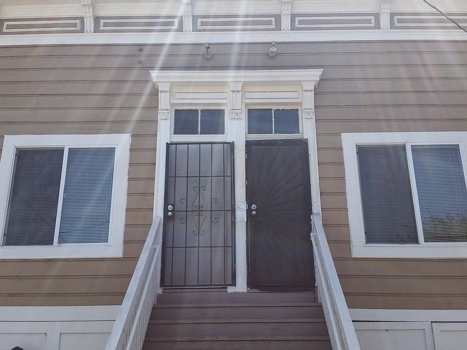 1st image of 1759 La Salle Ave