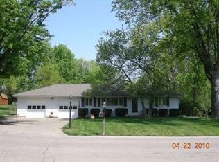 3574 Echo Hill Ln, Dayton, OH 45430