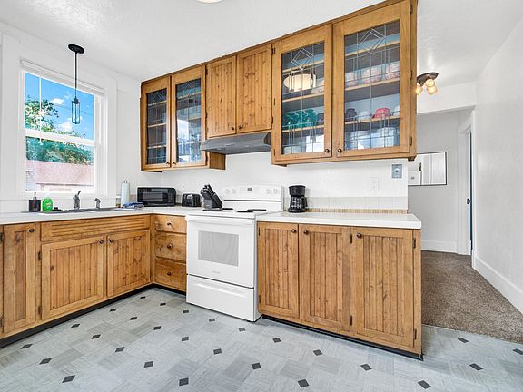 5th image of 804 E University Ave APT 1