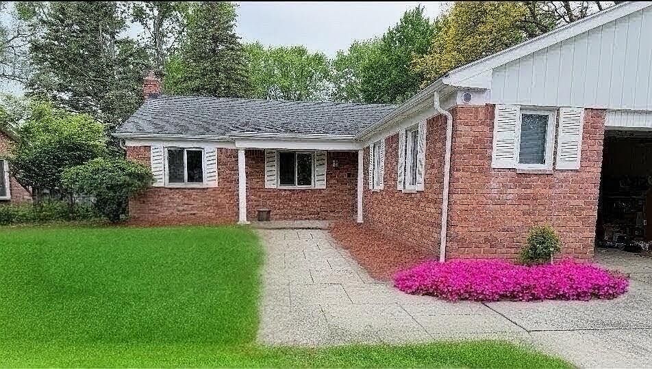 1st image of 8891 Ball St