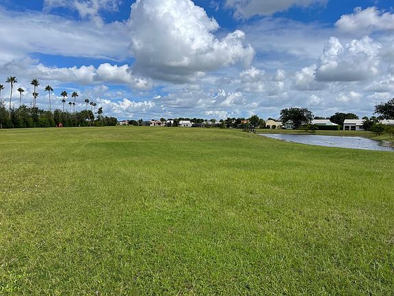 2nd image of 2660 Aero Club Drive