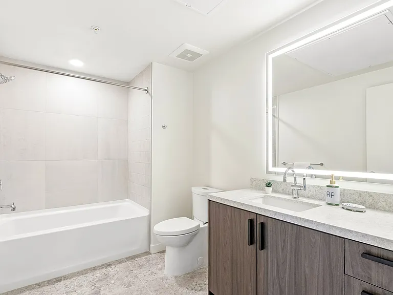 Maru Apartments — Photo 42