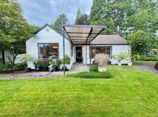 7807 SW Birch St, Portland, OR 97223