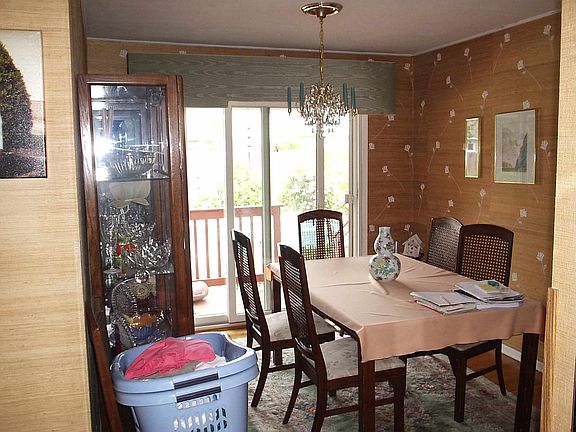 4th image of 117 Cambridge Dr