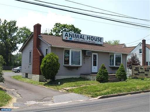 1st image of 1542 W Broad St