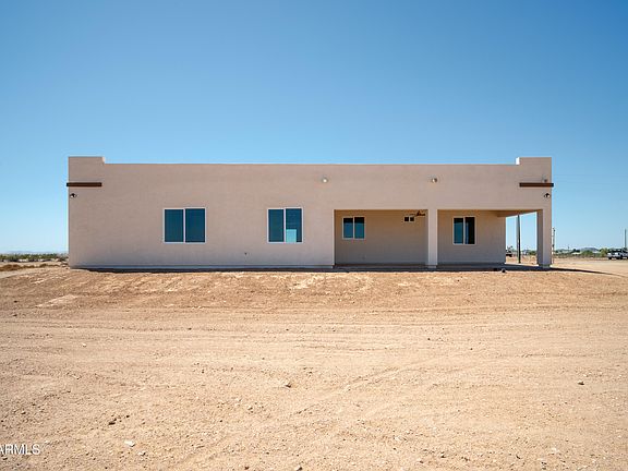 4th image of 32732 W Bellview Street