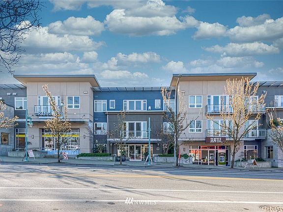 3rd image of 375 Kirkland Ave APT 338
