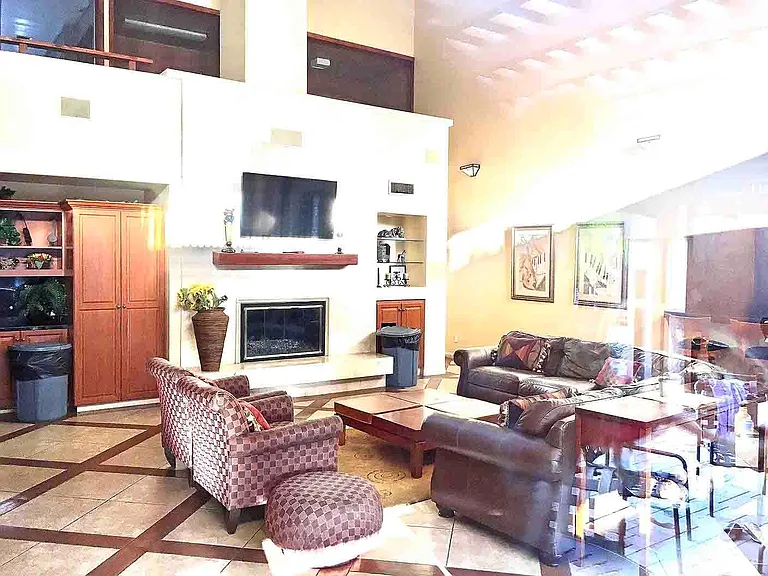 6046 Rancho Mission Rd — Photo 24
