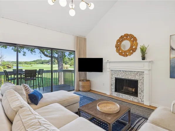 60 Carnoustie Rd APT 974, Hilton Head Island, SC 29928
