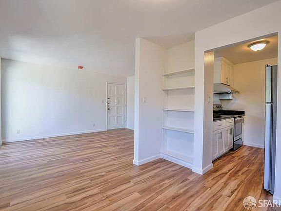 4th image of 46728 Crawford St #24-L