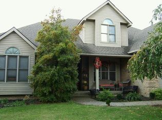1348 Glenview Dr, Lexington, KY
