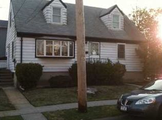 182 Adams Ave, Staten Island, NY 10306