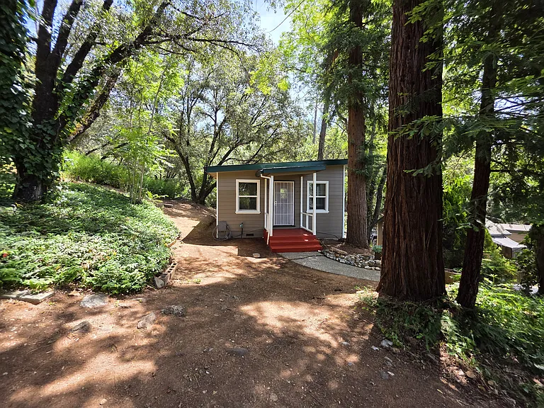 16619 Old Stagecoach Rd — Photo 1
