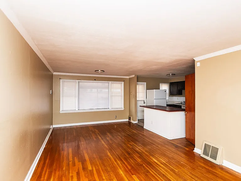 1115 Bakewell Dr — Photo 8